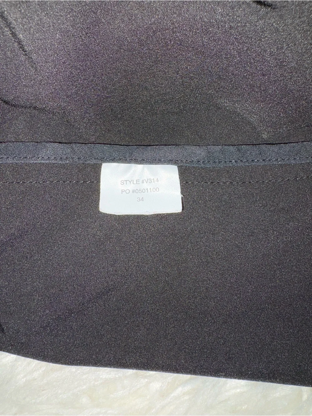 Vuori Cruise Board Shorts men’s  with Contrast Drawstring solid black size 34